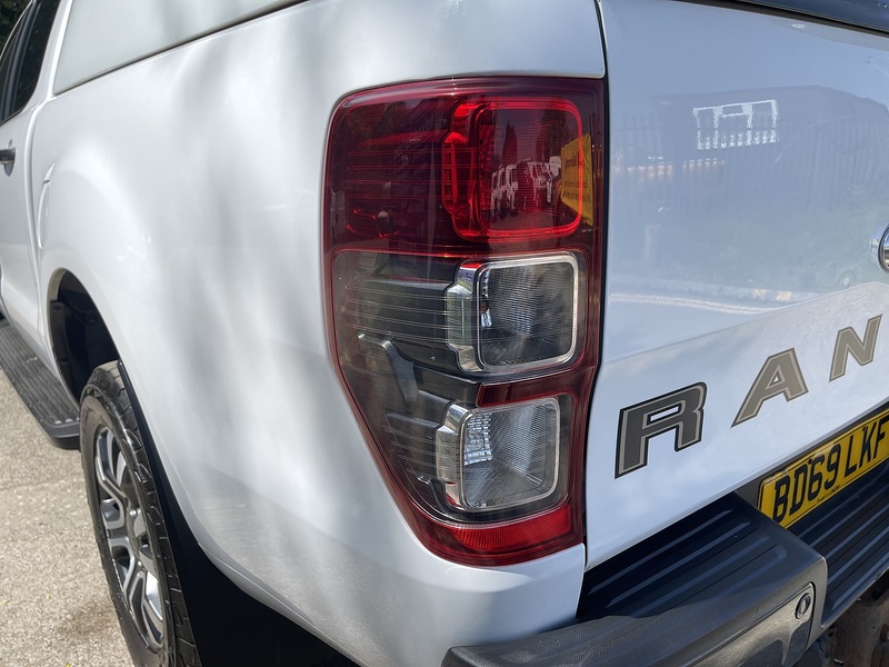 Ford Ranger 3.2 TDCi Wildtrak Auto 4WD Euro 6 (s/s) 4dr - U890