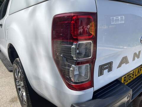 Ford Ranger 3.2 TDCi Wildtrak Auto 4WD Euro 6 (s/s) 4dr - U890