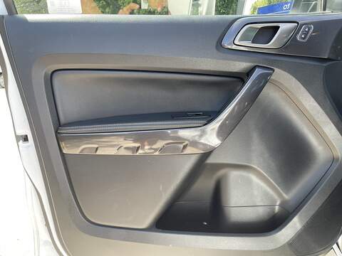 Ford Ranger 3.2 TDCi Wildtrak Auto 4WD Euro 6 (s/s) 4dr - U890