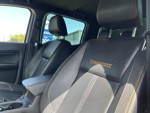 Ford Ranger 3.2 TDCi Wildtrak Auto 4WD Euro 6 (s/s) 4dr - U890