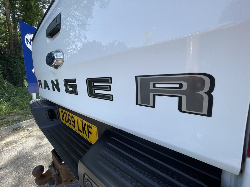 Ford Ranger 3.2 TDCi Wildtrak Auto 4WD Euro 6 (s/s) 4dr - U890
