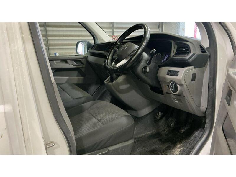 Volkswagen Transporter 2.0 TDI T32 Startline 4Motion LWB High Roof Euro 6 (s/s) 5dr - U891