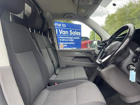 Volkswagen Transporter 2.0 TDI T32 Startline 4Motion LWB High Roof Euro 6 (s/s) 5dr - U891