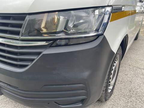 Volkswagen Transporter 2.0 TDI T32 Startline 4Motion LWB High Roof Euro 6 (s/s) 5dr - U891