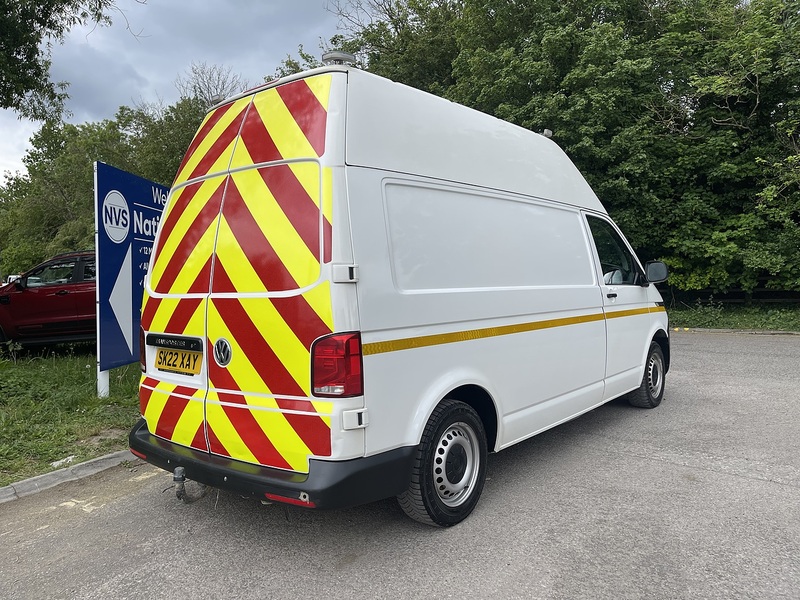 Volkswagen Transporter 2.0 TDI T32 Startline 4Motion LWB High Roof Euro 6 (s/s) 5dr - U891