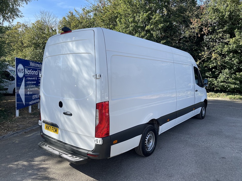 Mercedes-Benz Sprinter 2.0 315 CDI Progressive RWD L3 H2 Euro 6 (s/s) 5dr - U895