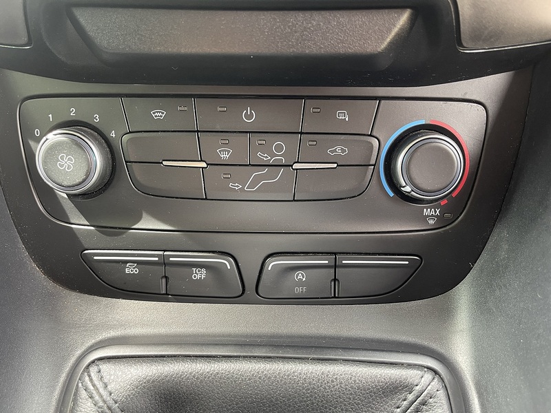 Ford Transit Connect 1.5 240 EcoBlue Trend Crew Van L2 Euro 6 (s/s) 6dr - U901
