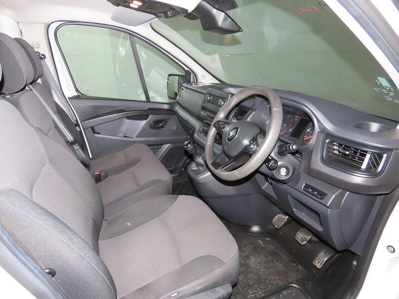 Renault Trafic 2.0 dCi Blue SL28 Business L1 H1 Euro 6 (s/s) 5dr - U903
