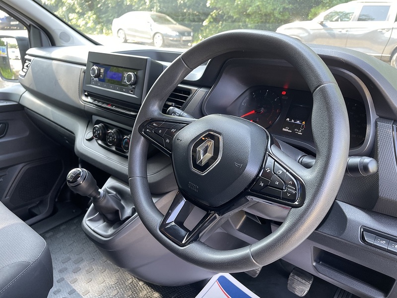 Renault Trafic 2.0 dCi Blue SL28 Business L1 H1 Euro 6 (s/s) 5dr - U903