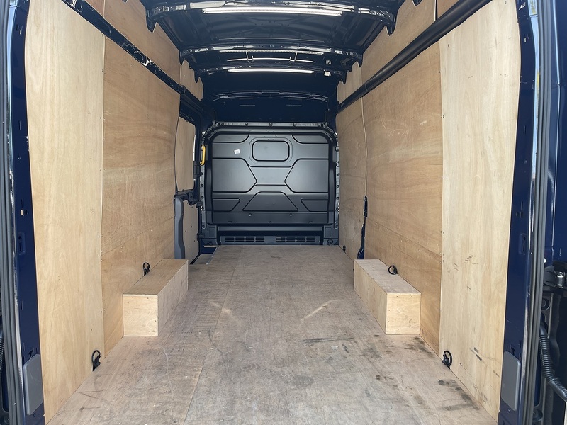 Ford Transit 2.0 350 EcoBlue Leader RWD L4 H3 Euro 6 (s/s) 5dr - U906