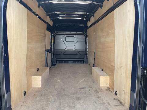 Ford Transit 2.0 350 EcoBlue Leader RWD L4 H3 Euro 6 (s/s) 5dr - U906