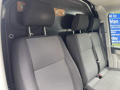 Volkswagen Transporter 2.0 TSI T28 Startline FWD SWB Euro 6 (s/s) 5dr - U907