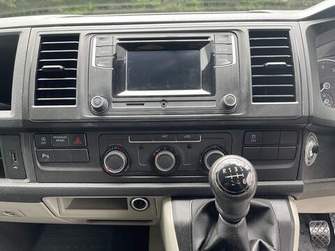 Volkswagen Transporter 2.0 TSI T28 Startline FWD SWB Euro 6 (s/s) 5dr - U907