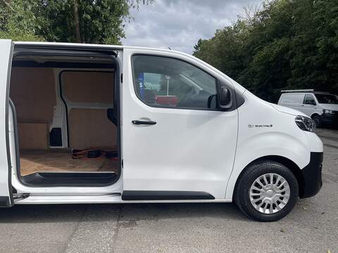 Toyota ProAce ProAce Icon Panel Van Automatic Electric - U915