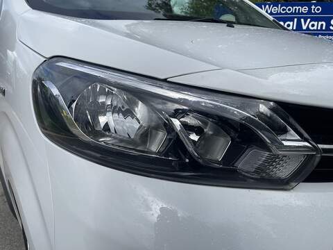 Toyota ProAce ProAce Icon Panel Van Automatic Electric - U915