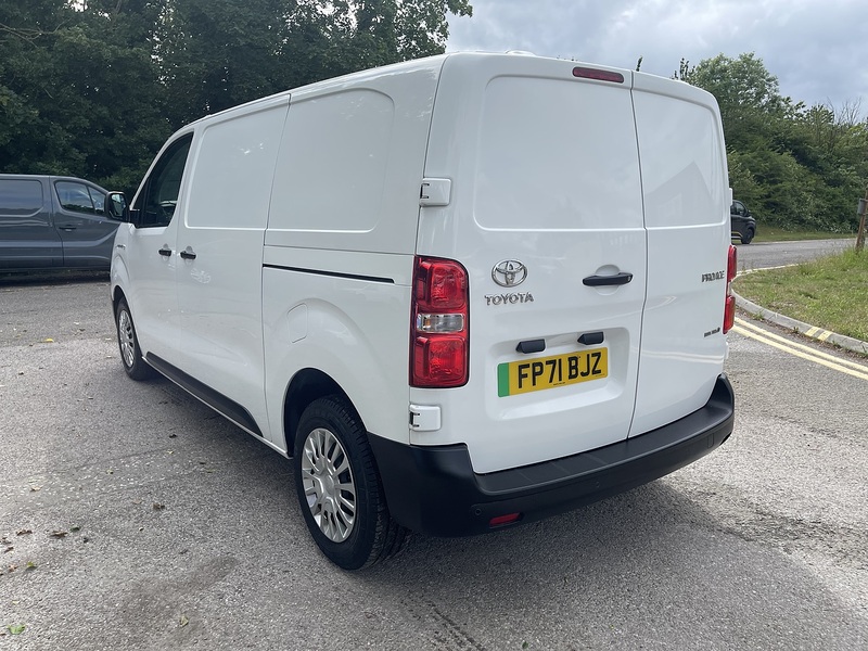 Toyota ProAce ProAce Icon Panel Van Automatic Electric - U915