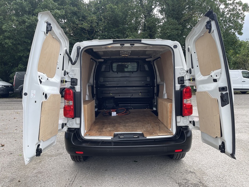 Toyota ProAce ProAce Icon Panel Van Automatic Electric - U915
