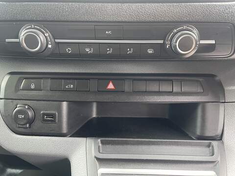 Toyota ProAce ProAce Icon Panel Van Automatic Electric - U915