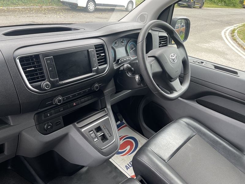 Toyota ProAce ProAce Icon Panel Van Automatic Electric - U915