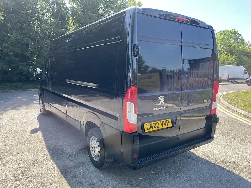 Peugeot Boxer 2.2 BlueHDi 335 Professional L3 H2 Euro 6 (s/s) 5dr - U919