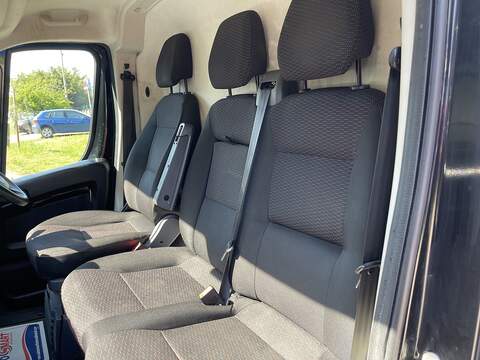 Peugeot Boxer 2.2 BlueHDi 335 Professional L3 H2 Euro 6 (s/s) 5dr - U919