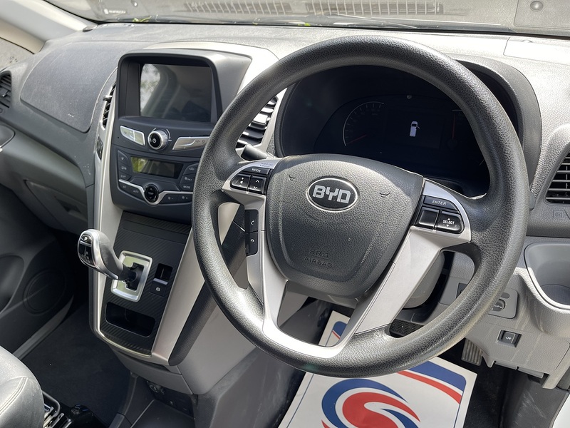 BYD ETP3 44.9kWh Auto MWB 5dr - U920