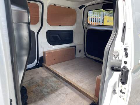 BYD ETP3 44.9kWh Auto MWB 5dr - U920