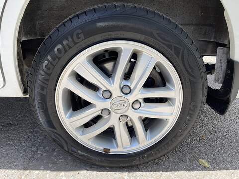 BYD ETP3 44.9kWh Auto MWB 5dr - U920