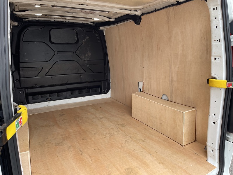 Ford Transit Custom 2.0 300 EcoBlue Limited L1 H1 Euro 6 (s/s) 5dr - U923