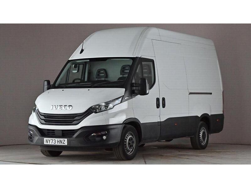 Iveco Daily 2.3D HPI 14V 35S 3520 MWB H2 Euro 6 (s/s) 5dr - U924