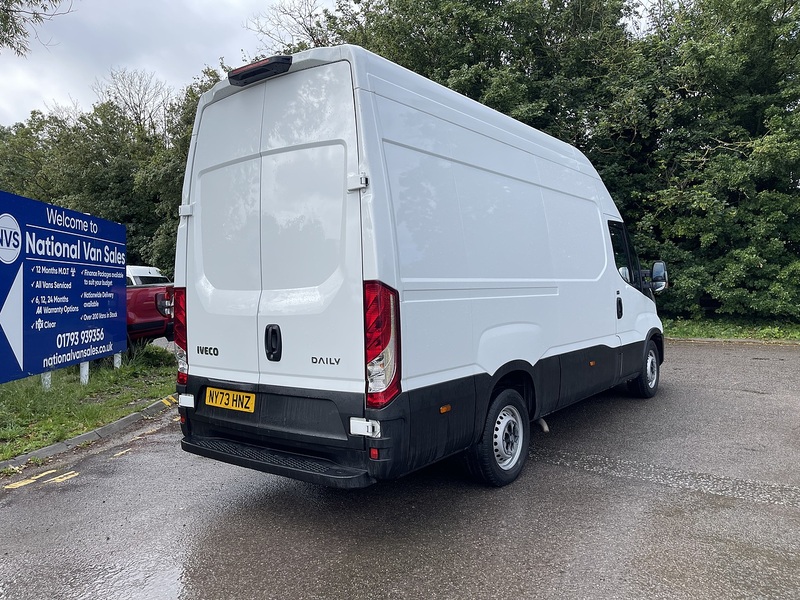 Iveco Daily 2.3D HPI 14V 35S 3520 MWB H2 Euro 6 (s/s) 5dr - U924