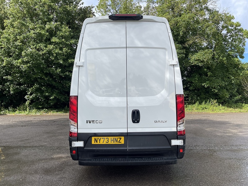 Iveco Daily 2.3D HPI 14V 35S 3520 MWB H2 Euro 6 (s/s) 5dr - U924
