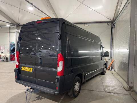Peugeot Boxer 2.2 BlueHDi 335 Professional L3 H2 Euro 6 (s/s) 5dr - U925