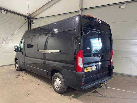 Peugeot Boxer 2.2 BlueHDi 335 Professional L3 H2 Euro 6 (s/s) 5dr - U925