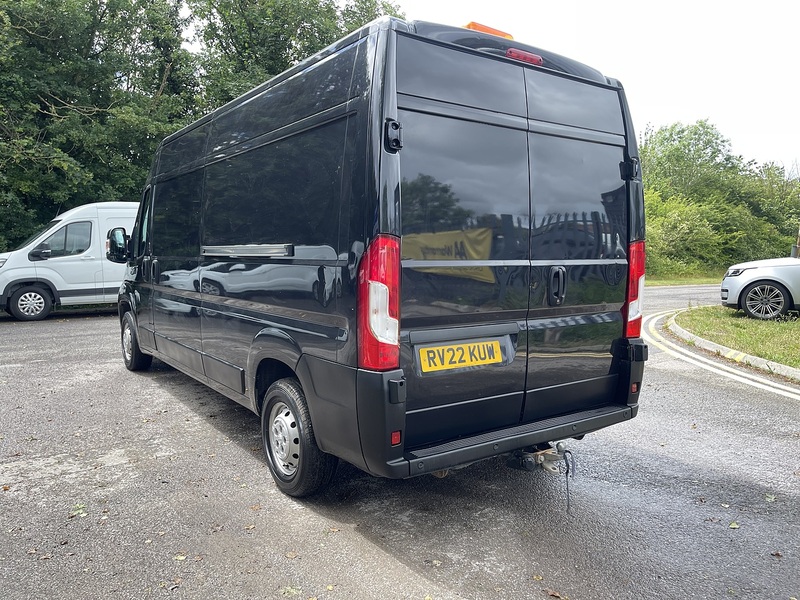Peugeot Boxer 2.2 BlueHDi 335 Professional L3 H2 Euro 6 (s/s) 5dr - U925