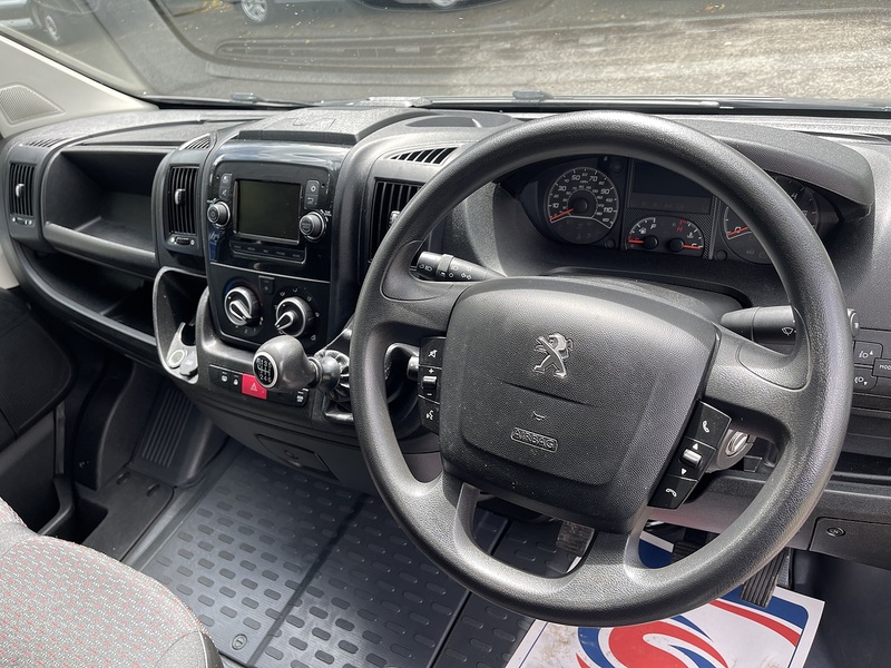 Peugeot Boxer 2.2 BlueHDi 335 Professional L3 H2 Euro 6 (s/s) 5dr - U925