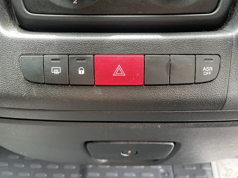 Peugeot Boxer 2.2 BlueHDi 335 Professional L3 H2 Euro 6 (s/s) 5dr - U925