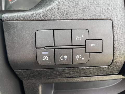 Peugeot Boxer 2.2 BlueHDi 335 Professional L3 H2 Euro 6 (s/s) 5dr - U925