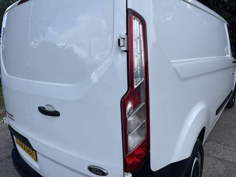 Ford Transit Custom 2.0 300 EcoBlue Leader L2 H1 Euro 6 (s/s) 5dr - U926