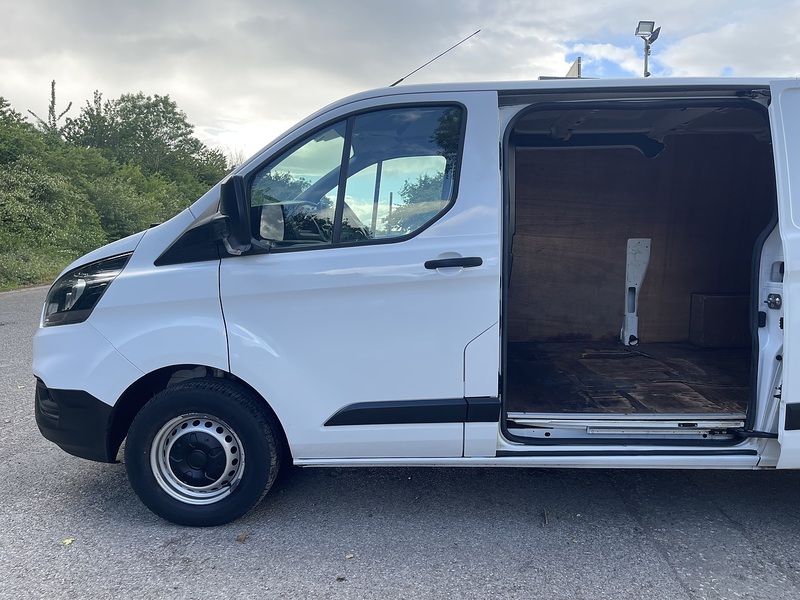 Ford Transit Custom 2.0 300 EcoBlue Leader L2 H1 Euro 6 (s/s) 5dr - U926
