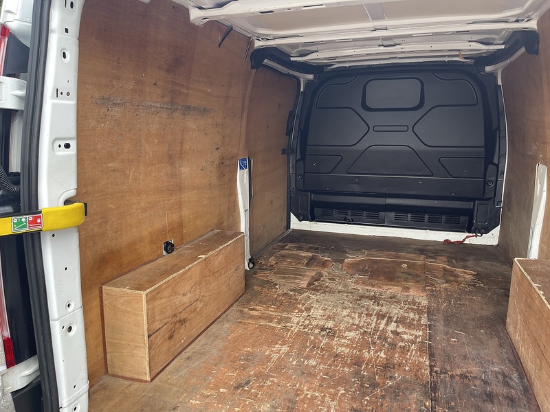Ford Transit Custom 2.0 300 EcoBlue Leader L2 H1 Euro 6 (s/s) 5dr - U926