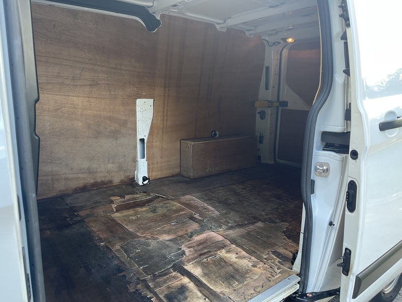 Ford Transit Custom 2.0 300 EcoBlue Leader L2 H1 Euro 6 (s/s) 5dr - U926