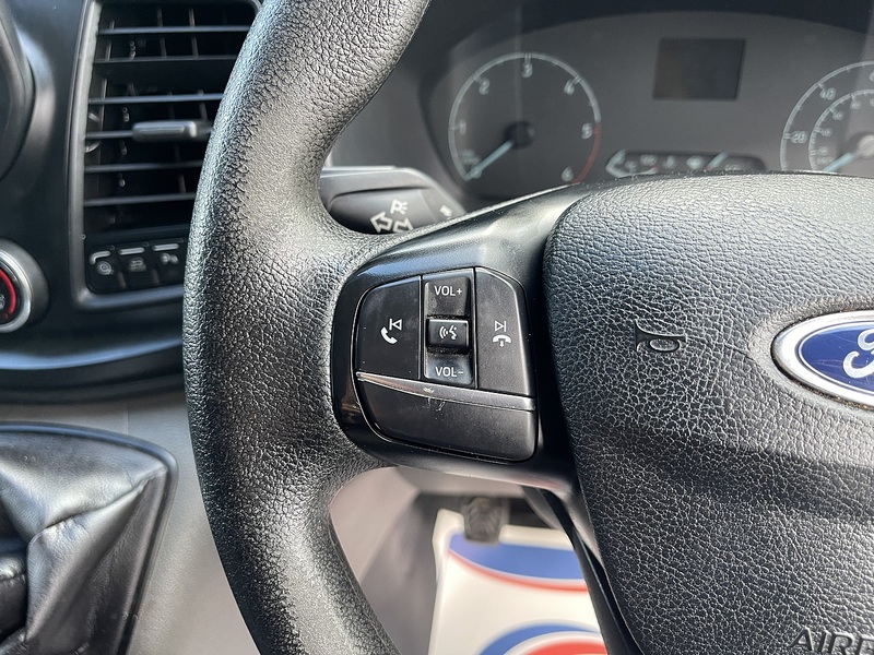 Ford Transit Custom 2.0 300 EcoBlue Leader L2 H1 Euro 6 (s/s) 5dr - U926