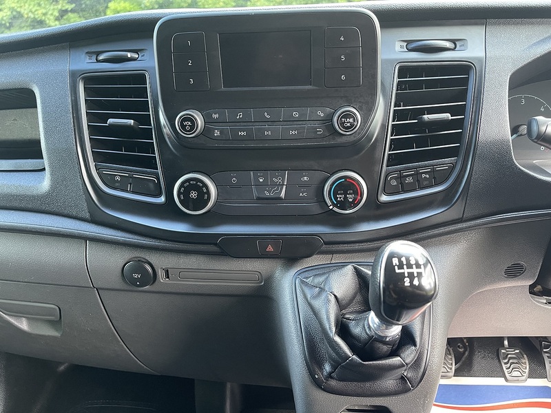 Ford Transit Custom 2.0 300 EcoBlue Leader L2 H1 Euro 6 (s/s) 5dr - U926