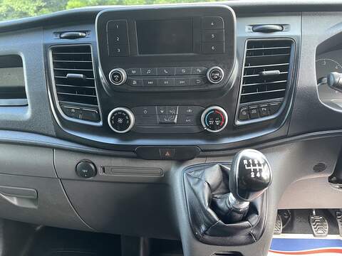 Ford Transit Custom 2.0 300 EcoBlue Leader L2 H1 Euro 6 (s/s) 5dr - U926