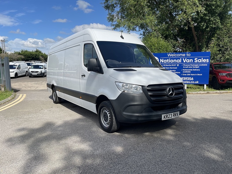 Mercedes-Benz Sprinter Sprinter Progressive Panel Van 1 Manual Diesel - U927