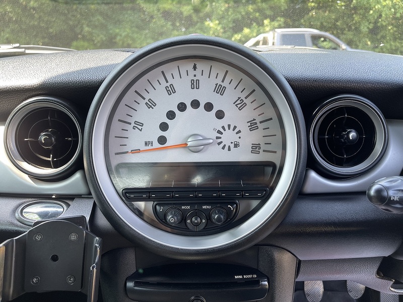 MINI Clubvan 1.6 Cooper D Euro 5 (s/s) 5dr - U930