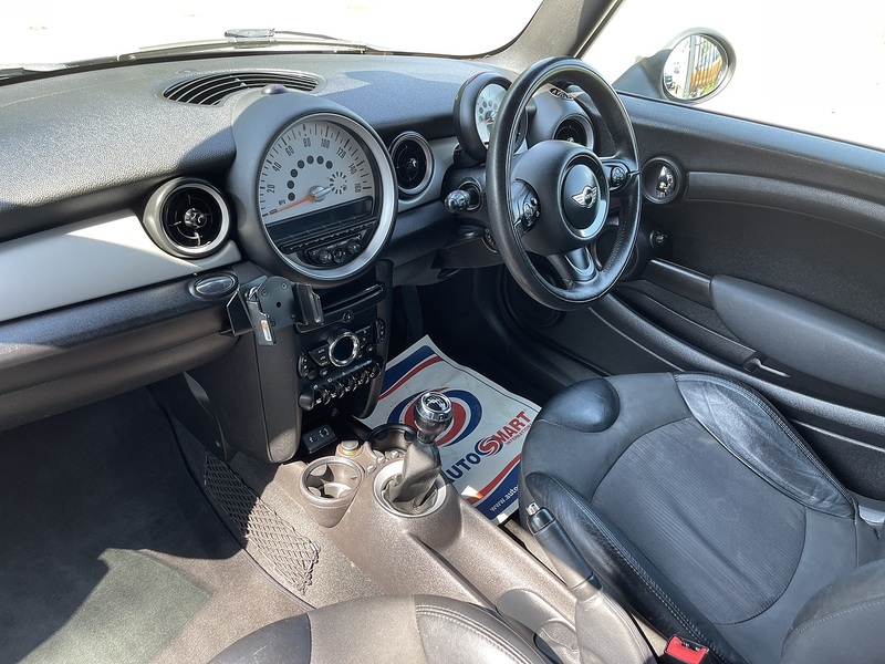MINI Clubvan 1.6 Cooper D Euro 5 (s/s) 5dr - U930
