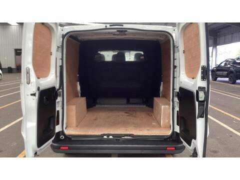 Renault Trafic 2.0 dCi Blue LL30 Business+ Crew Van L2 H1 Euro 6 (s/s) 6dr - U934
