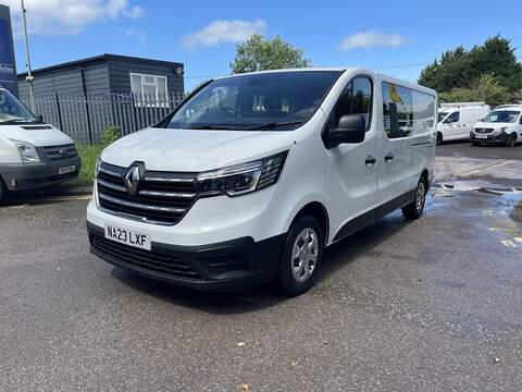 Renault Trafic 2.0 dCi Blue LL30 Business+ Crew Van L2 H1 Euro 6 (s/s) 6dr - U934